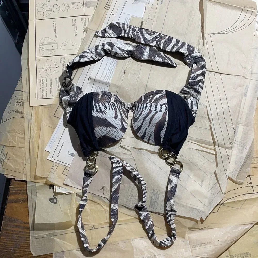 Beach Bunny Tribal Beat Padded Bikini Top‎